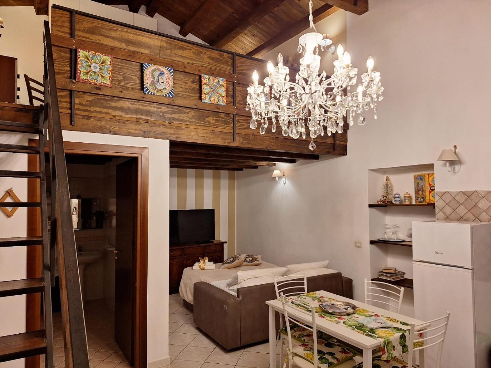 La Casa Di Sarah Syracuse
